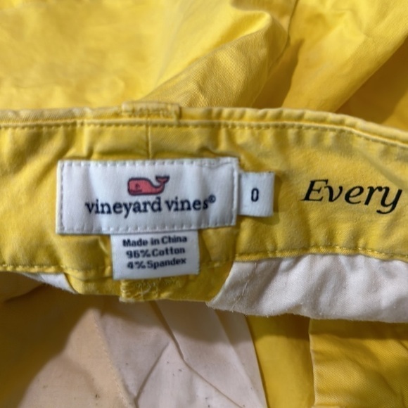 Vineyard Vines Yellow Women’s Shorts In Size 0 - Picture 6 of 7